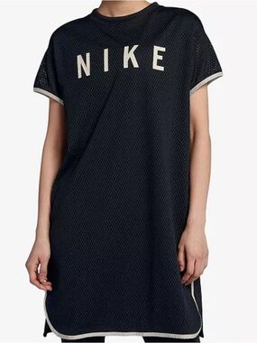 Nike Sportswear Mesh Logo Mini Dress
Size S